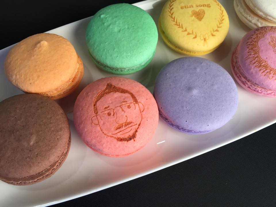 의리초코대신 메시지 담은 발렌타인데이 각인 마카롱 워크샵 신청하세요