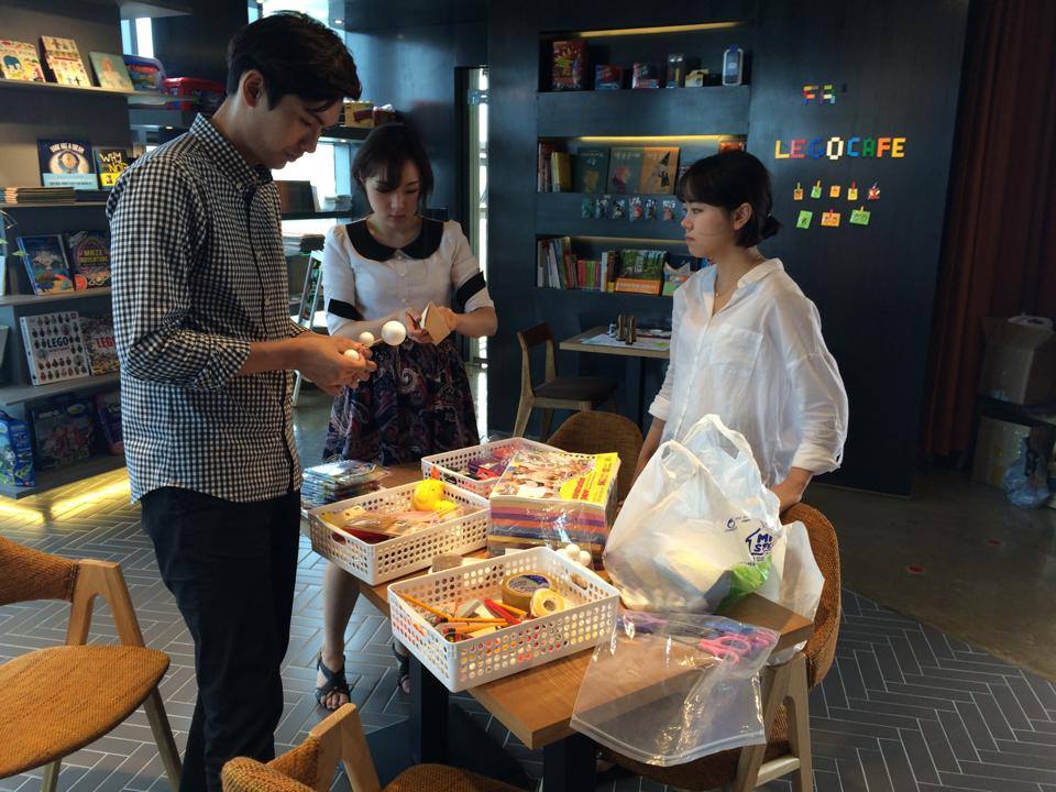 이번주 일요일 아빠캠프 3 그리고 만들고 물에서 놀기가 진행됩니다.