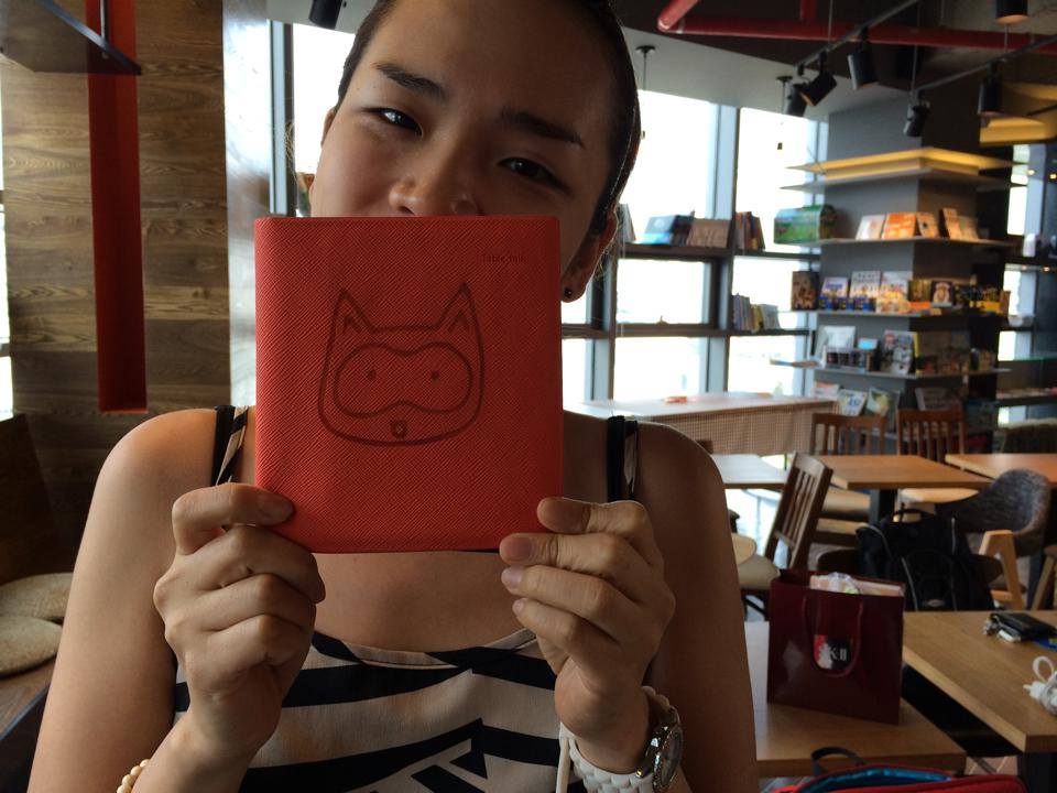 정희정작가의 너굴양 지갑에 인그레이빙