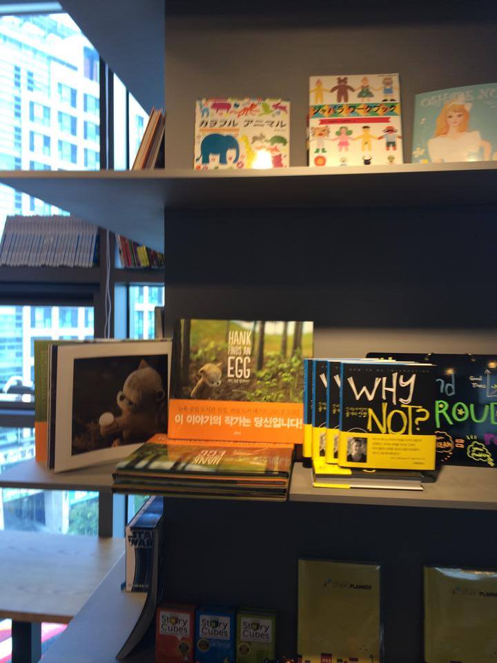 행크입고 지금 구매하시면 시원한 음료도 한 잔 드려요 ^^