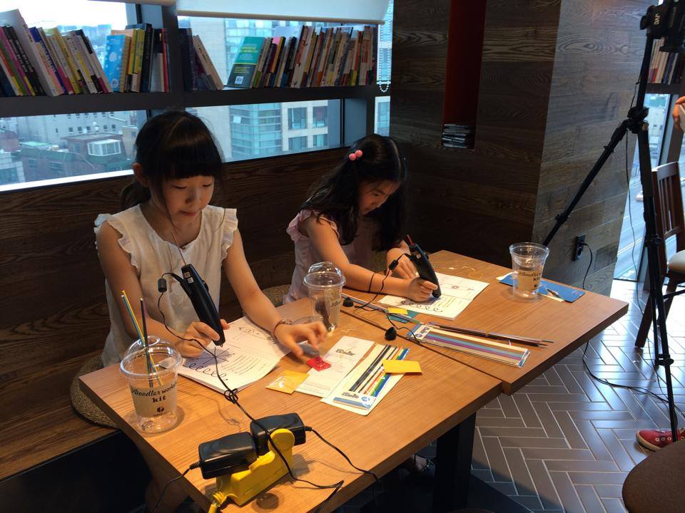 3두들워크샵중인 정현이 시현이 ^^