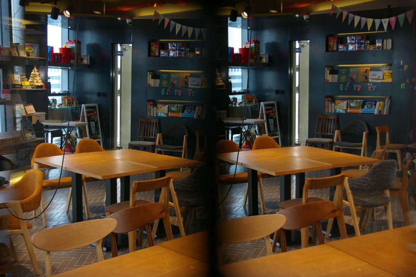 디플레이님이 새로운 사진 1장을 추가했습니다.