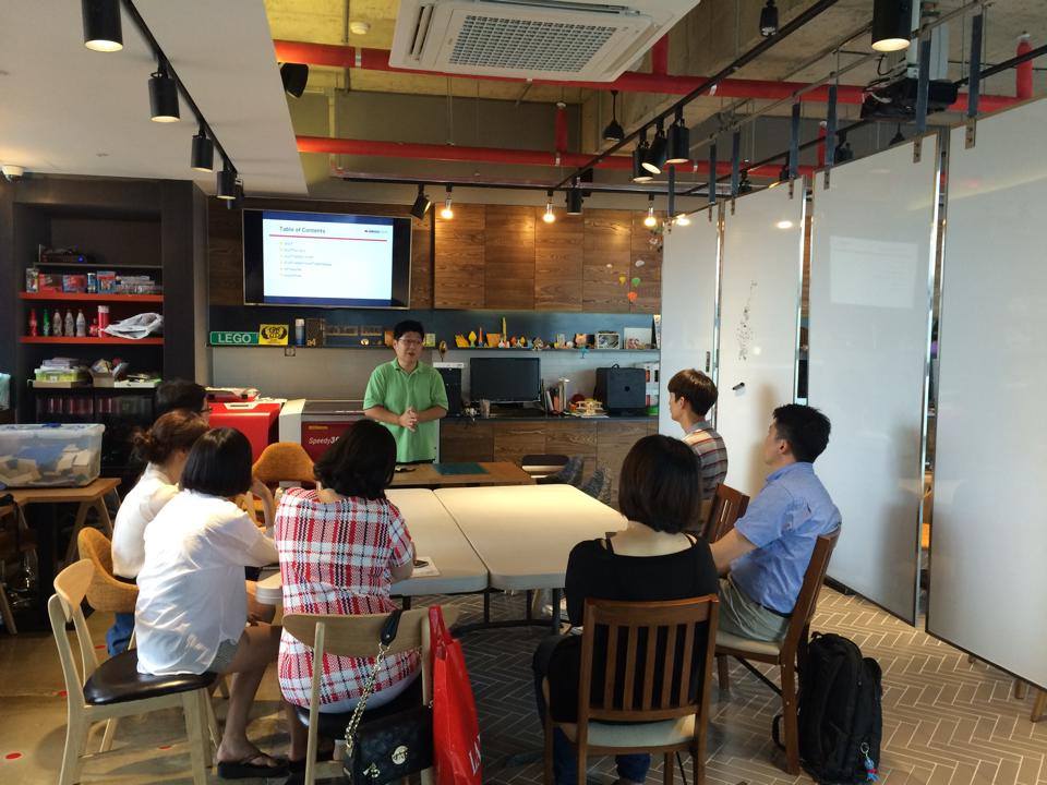 레고시리어스플레이 워크샵 진행중