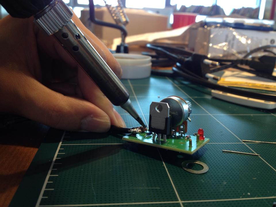 D.play에서는 납땜도 해요~