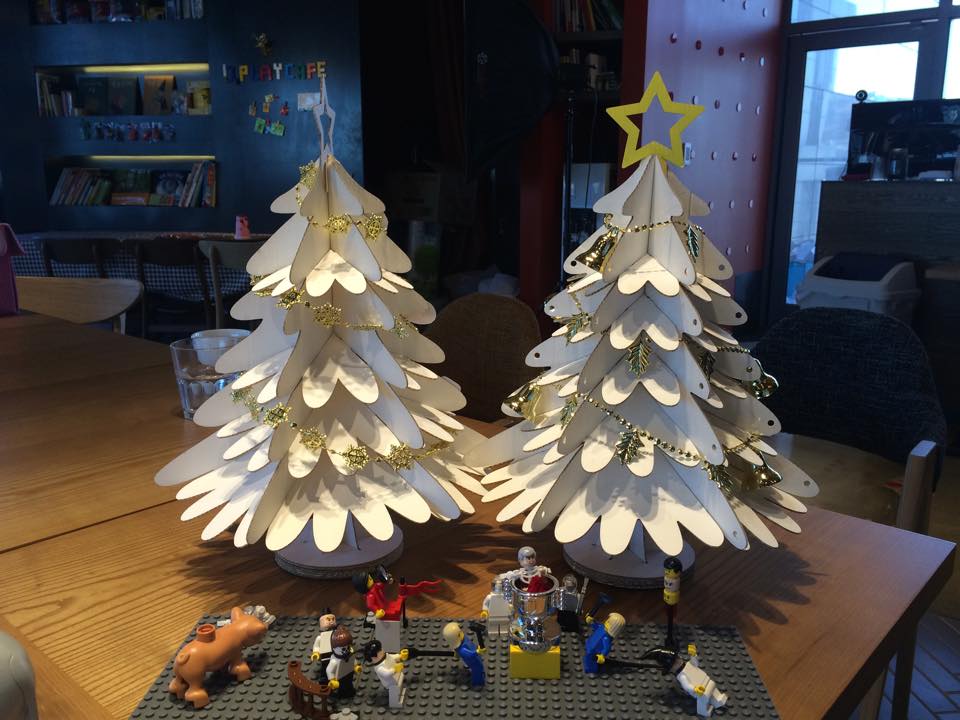 크리스마스 트리 워크샵 준비중