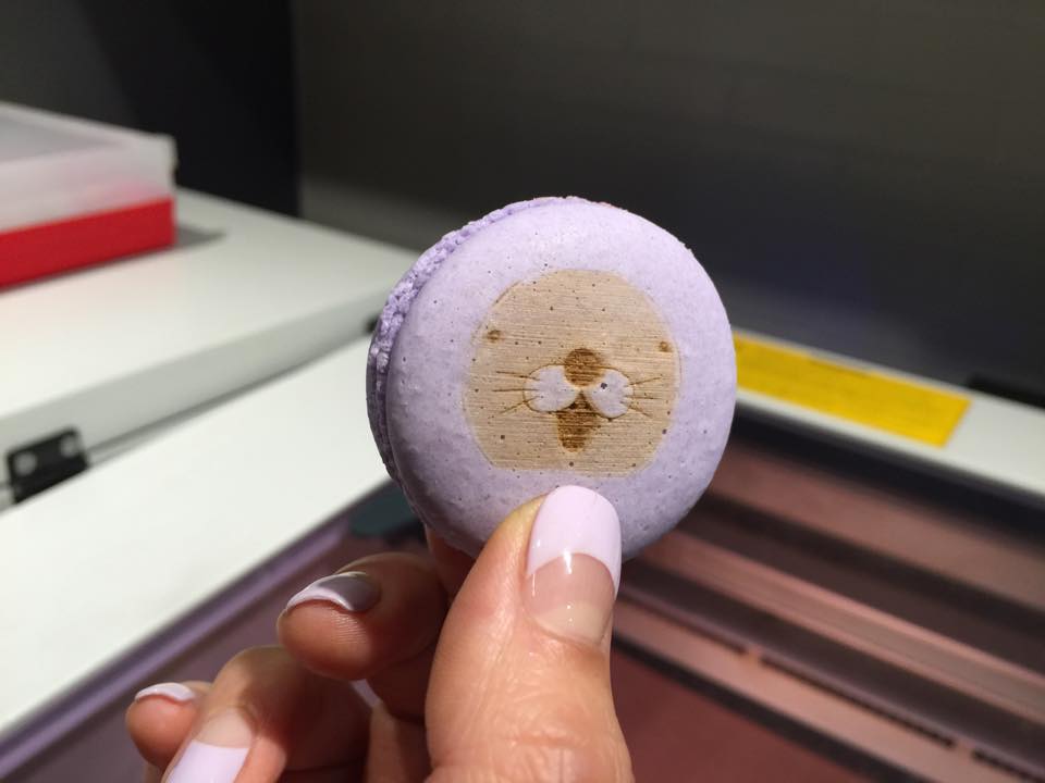 다가오는 화이트데이 자신만의 마카롱을 만들어보세요. 사진 일러스트 모두…