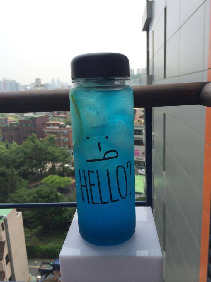 헬로보틀을 구매하시면 시원한 음료수 만땅으로 채워드려요 ^^ 가격은 1…